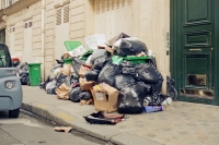 http://www.emileouroumov.fr/files/gimgs/th-53_13_rue Greffulhe 8e_1_web.jpg